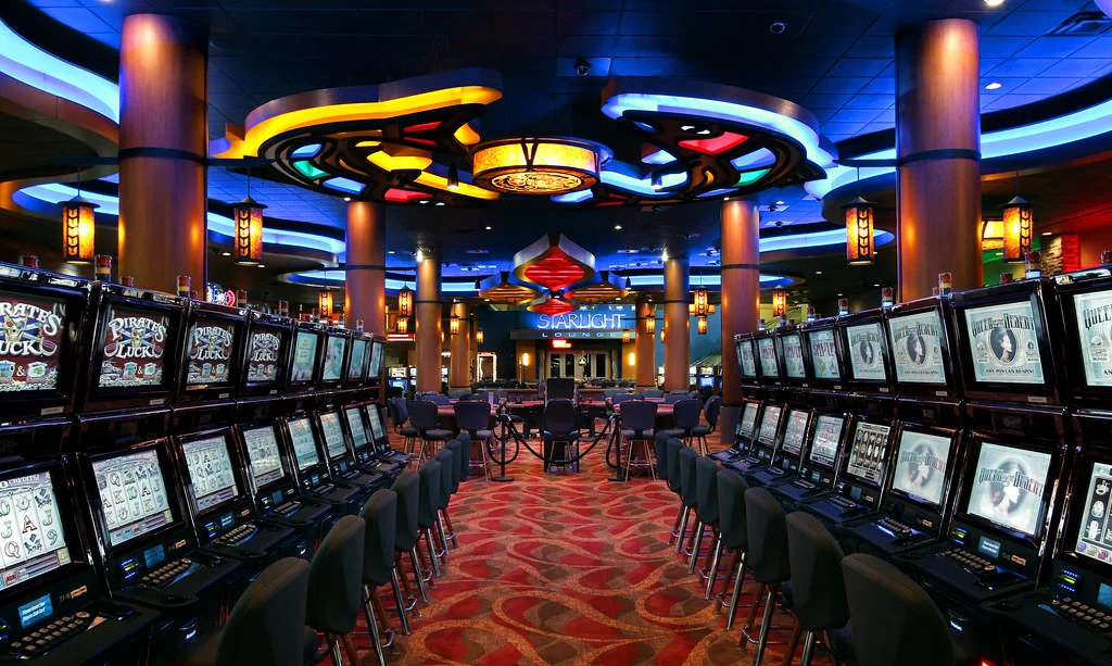 Hot slots